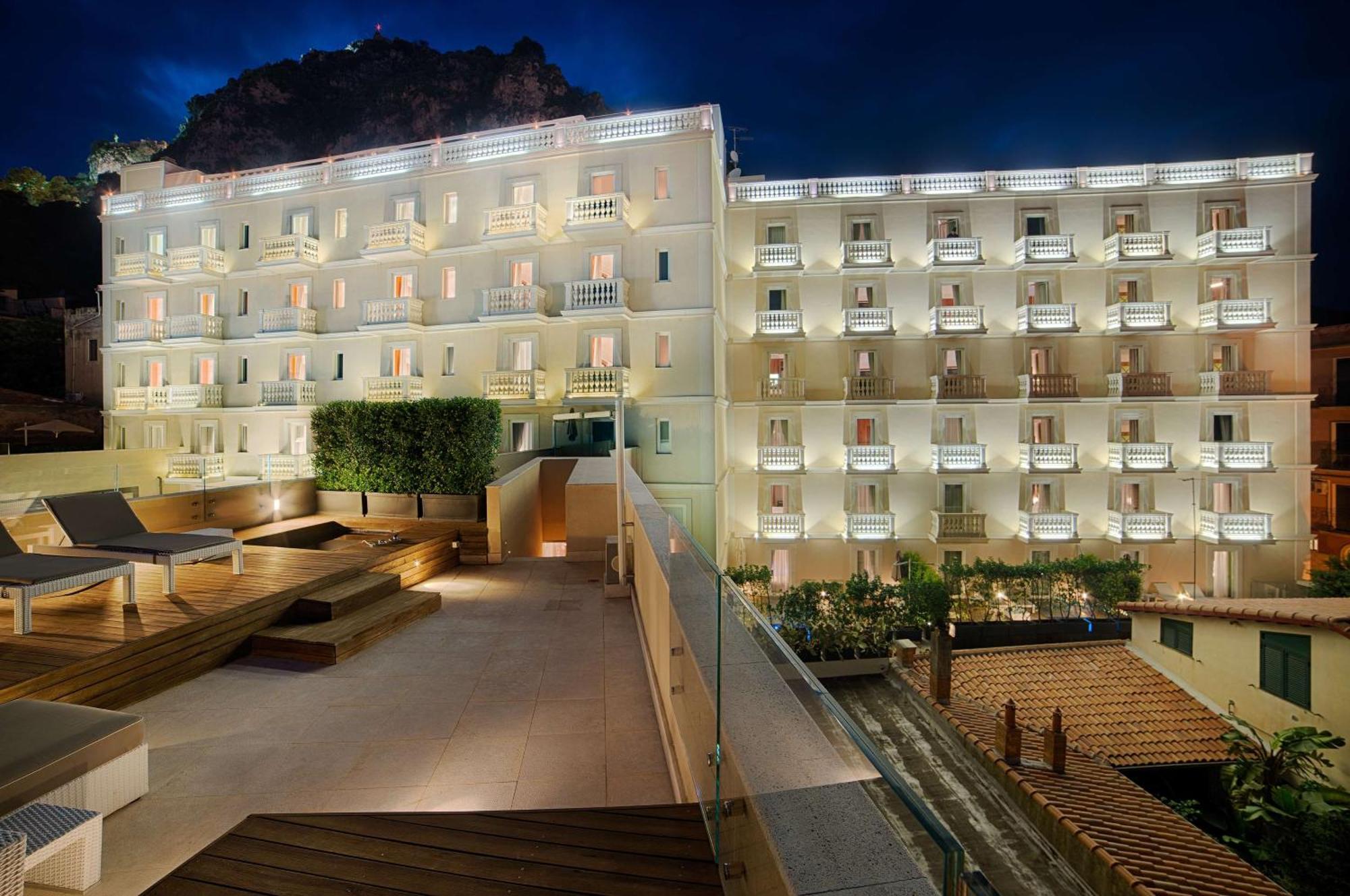 Nh Collection Taormina Hotel Bagian luar foto
