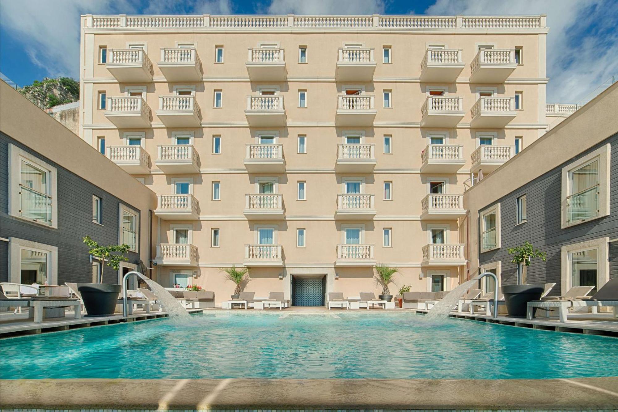 Nh Collection Taormina Hotel Bagian luar foto